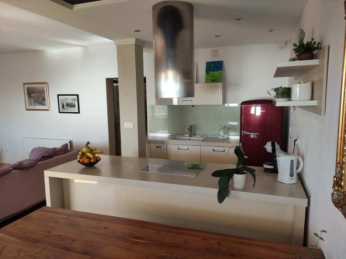 Apartments Marina Сплит Экстерьер фото